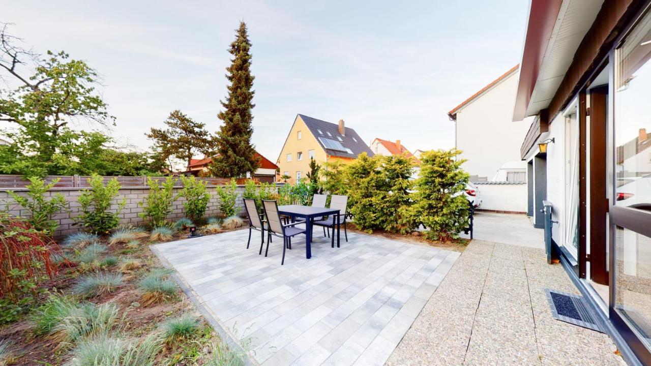 Bungalow Fur 2 - Parkplatz - Kuche - Terrasse Speyer Esterno foto